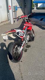 hm 50