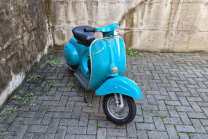Vespa 50