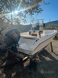 Natante 5,7 con fuoribordo senza patente