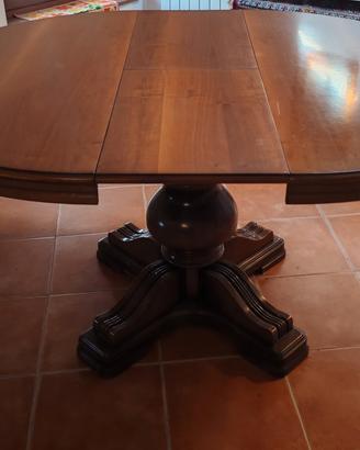 Tavolo rotondo allungabile  in stile classico in n
