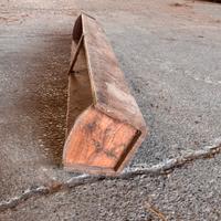 Mangiatoia antica in legno