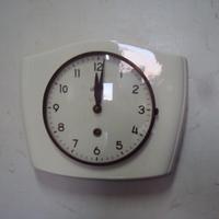 Coppia orologi da parete a corda anni 60