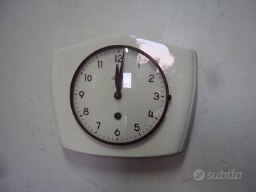 Coppia orologi da parete a corda anni 60