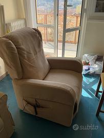 Poltrona reclinabile