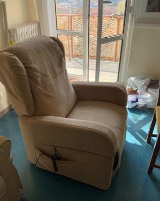 Poltrona reclinabile