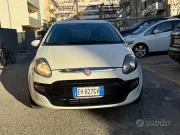 Fiat Punto Evo 1.3 mjtS&S Dynamic si neopatentati