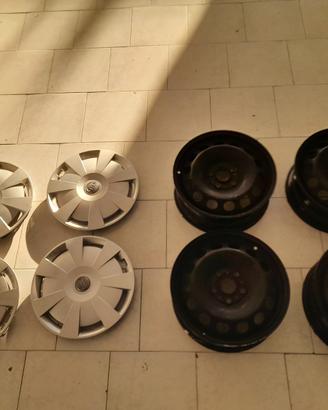 CERCHI E COPRICERCHI PER AUDI A3