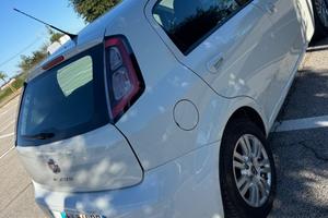 Fiat Punto 1.3 MJT 85 CV Lounge unicoproprietario