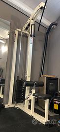 Lat machine / pulley