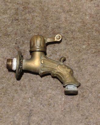 Rubinetto di ottone mezzo pollice 1/2".