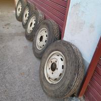 Gomme  7.50 -16 PR8 + cerchi Fiat Campagnola 
