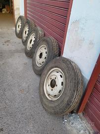Gomme  7.50 -16 PR8 + cerchi Fiat Campagnola 