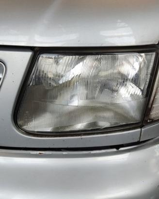 Proiettore sinistro MERCEDES-BENZ VITO del 1999