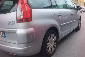 Citroen C4 Grand Picasso 1.7 metano km 130.000