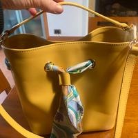 Borsa tracolla e a mano Alviero Martini