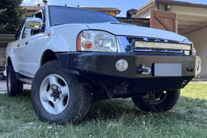 Nissan NP300