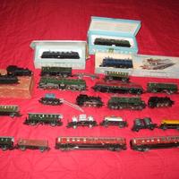 TRENINI MARKLIN HO TIPO RIVAROSSI LIMA