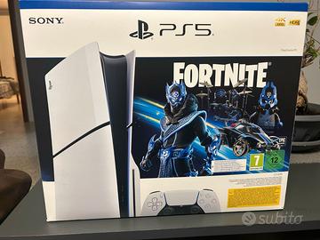 Ps 5 slim bianca lettore cd con pacchetto Fortnite