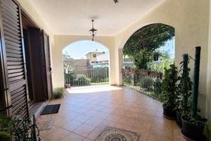 Villa con Giardino