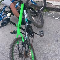 Bmx verde nera buone condizioni
