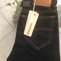 DIESEL PANTALONI CON ETICHETTA