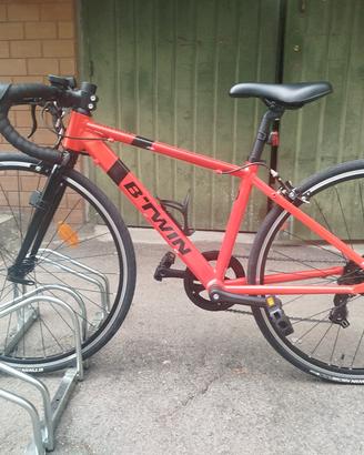 bici corsa ragazzo 