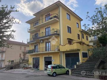 3 LOCALI A PADULI