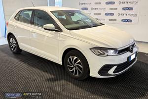VOLKSWAGEN Polo 1.0 TSI Life - NEOPATENTATI - PR
