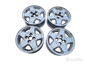 Cerchi In Lega Da 14" Per Volvo 480 - 460 - 340