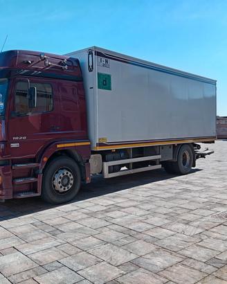 Mercedes Atego 1828 – SOLI 163.000 KM