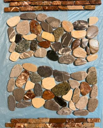Ciottoli di fiume, PIASTRELLE a mosaico con 46 …