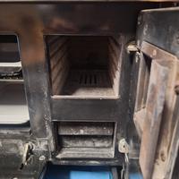 stufa a legno con piano cottura 