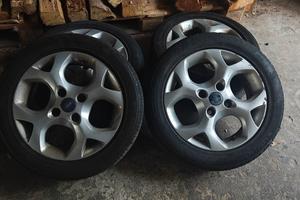 gomme Ford Fiesta 