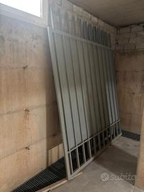 Cancello carrabile e cancelletto pedonale