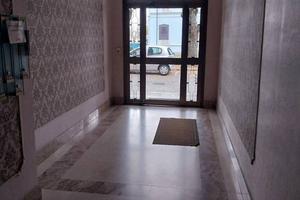 TRILOCALE CON DUE BALCONI E CANTINA