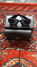 Occhuali da sole prada