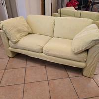 Divano due posti verde mela