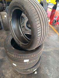 pneumatici  Pirelli 215-50-18