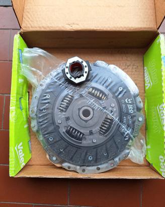 KIT FRIZIONE VALEO 3 PEZZI CODICE 821242