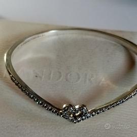 bracciale pandora rigido in zirconia chevron cuore