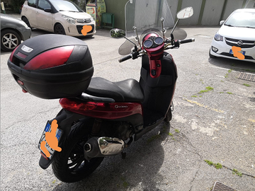 Piaggio Carnaby Cruiser 300 i.e