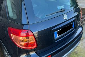 Ricambio carrozzeria e interni Fiat sedici 16