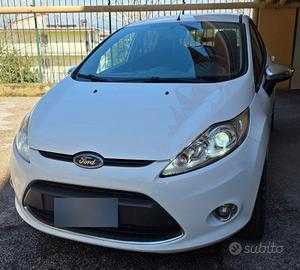 Ford fiesta benzina anno 2010