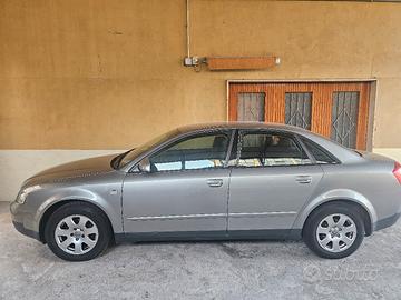 Audi A4 1600 