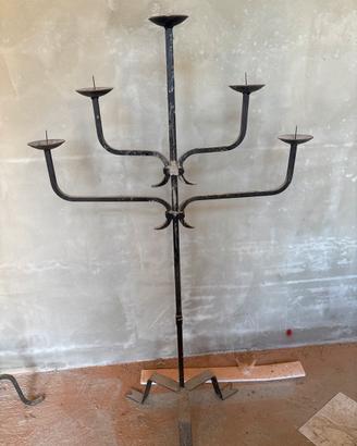 Candelabro. Porta lampada