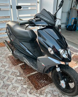 Malaguti Phantom F12R LC50 2009