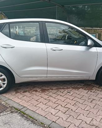 Hyundai i10 (usata quasi esclusivame autostrada)