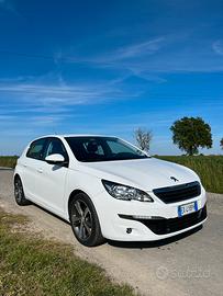 Peugeot 308 5p 1.6 hdi Active 92cv OK neopatentati