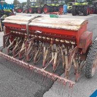 Seminatrice CARRARO/250 frumento