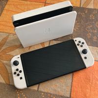 Nintendo Switch OLED Bianca